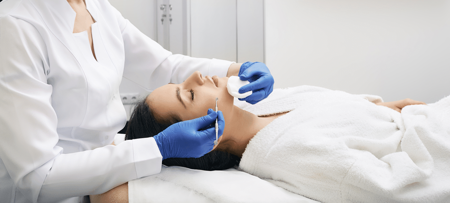 Micro Skin Extraction Facial Extractions London Ontario | Kontour Medical Aesthetics